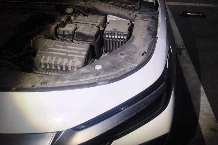 Used Chery Arrizo 8 2022 1.6T DCT Ya Engine Bay Left
