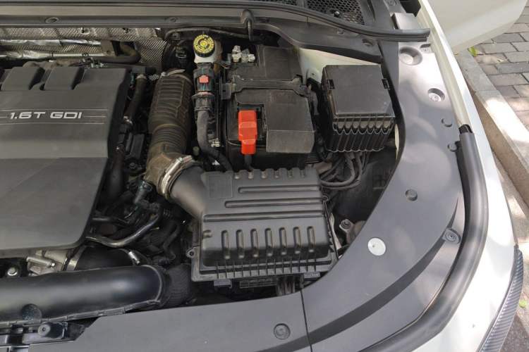 Used Chery Arrizo 8 2022 1.6T DCT Ya Engine Bay Left
