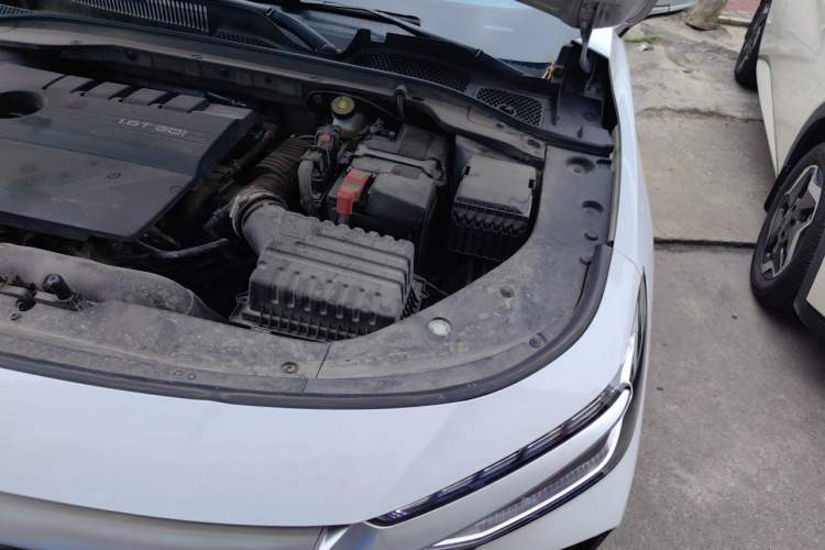 Used Chery Arrizo 8 2022 1.6T DCT Elite Engine Bay Left