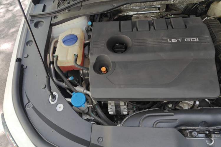 Used Chery Arrizo 8 2022 1.6T DCT Ya Engine Bay Right