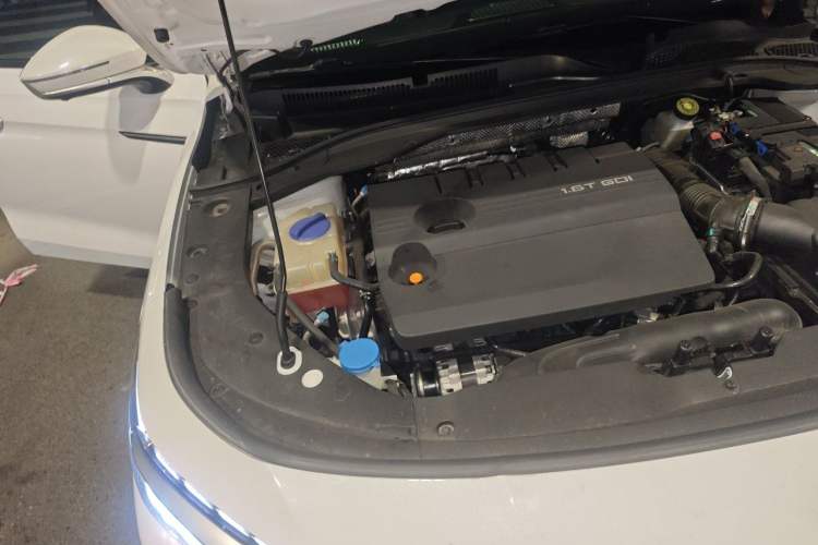 Used Chery Arrizo 8 2022 1.6T DCT Ya Engine Bay Right