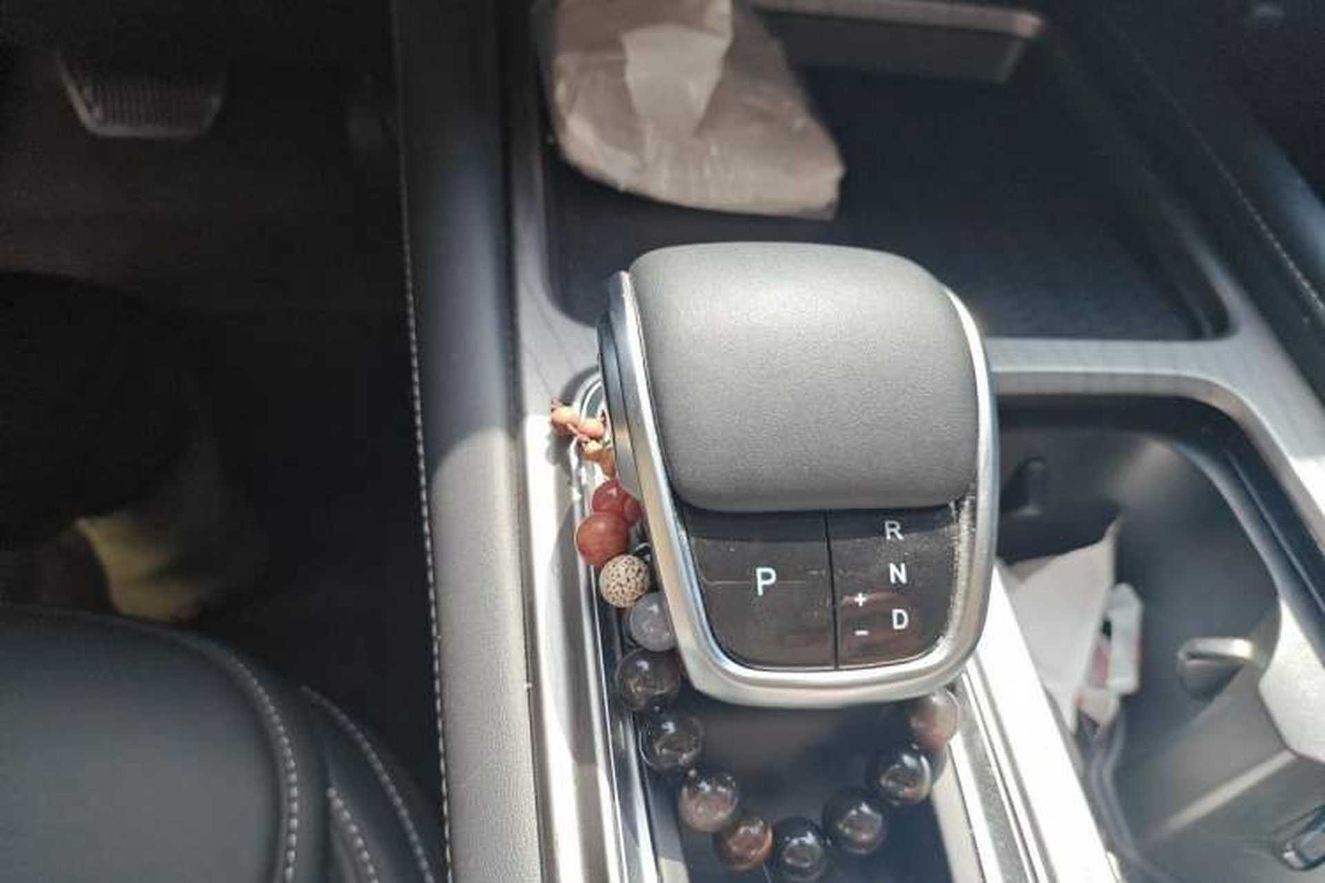 Used Chery Arrizo 8 2022 1.6T DCT Elite Gear Lever