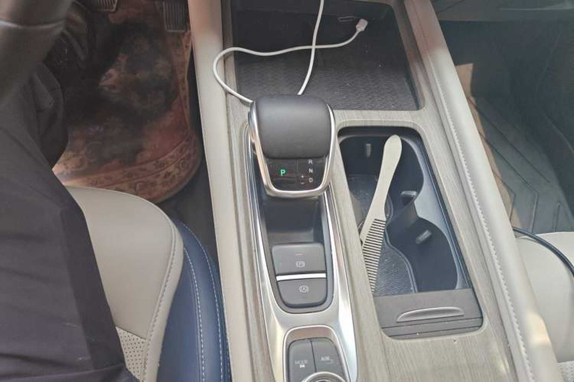 Used Chery Arrizo 8 2022 1.6T DCT Ya Gear Lever
