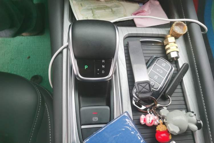 Used Chery Arrizo 8 2022 1.6T DCT Elite Gear Lever