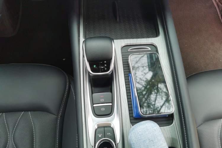 Used Chery Arrizo 8 2022 1.6T DCT Ya Gear Lever