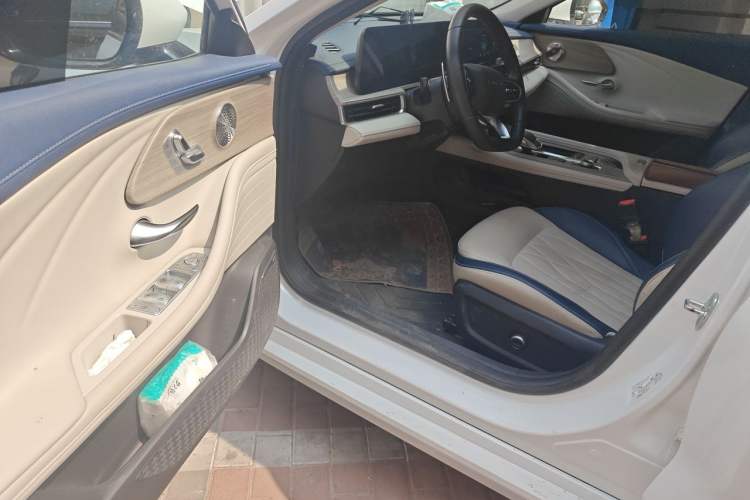 Used Chery Arrizo 8 2022 1.6T DCT Ya Interior 3