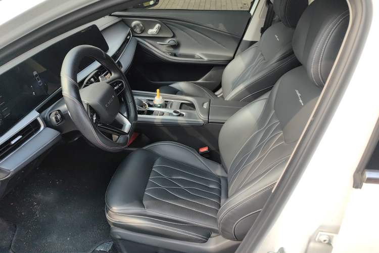 Used Chery Arrizo 8 2022 1.6T DCT Zhen Left Front Seat