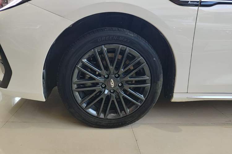 Used Chery Arrizo 8 2022 1.6T DCT Standard Left Front Wheel Hub
