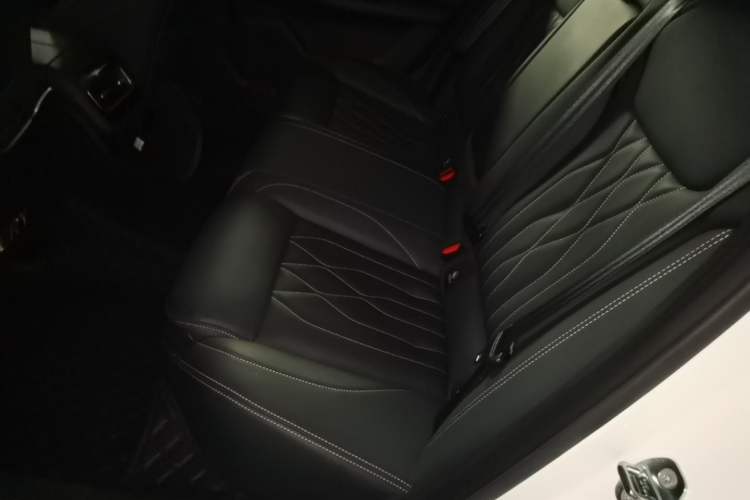 Used Chery Arrizo 8 2022 1.6T DCT Elite Left Rear Seat