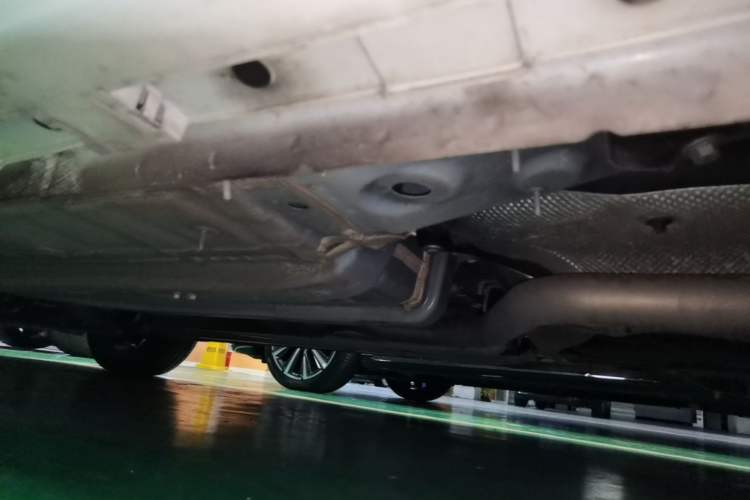 Used Chery Arrizo 8 2022 1.6T DCT Elite Left Side Sill