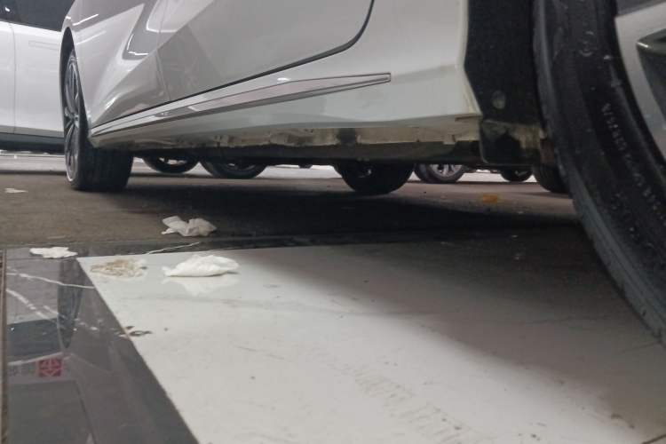 Used Chery Arrizo 8 2022 1.6T DCT Ya Left Side Sill
