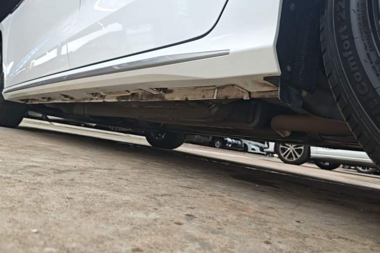 Used Chery Arrizo 8 2022 1.6T DCT Standard Left Side Sill