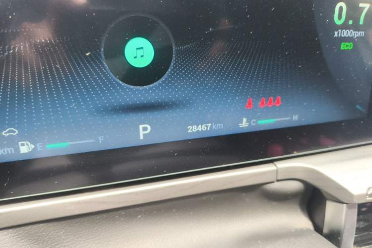 Used Chery Arrizo 8 2022 1.6T DCT Ya Odometer Close Up