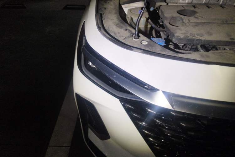 Used Chery Arrizo 8 2022 1.6T DCT Ya Right Front Headlight