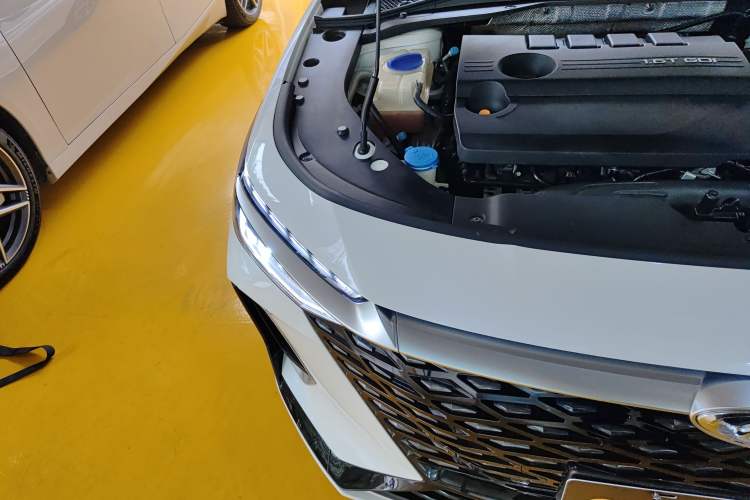 Used Chery Arrizo 8 2022 1.6T DCT Ya Right Front Headlight