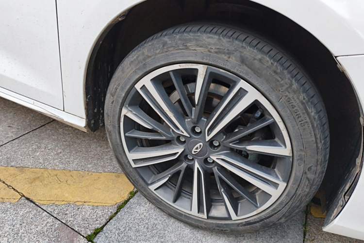 Used Chery Arrizo 8 2022 1.6T DCT Elite Right Front Wheel Hub