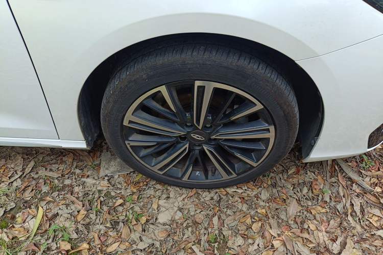Used Chery Arrizo 8 2022 1.6T DCT Ya Right Front Wheel Hub