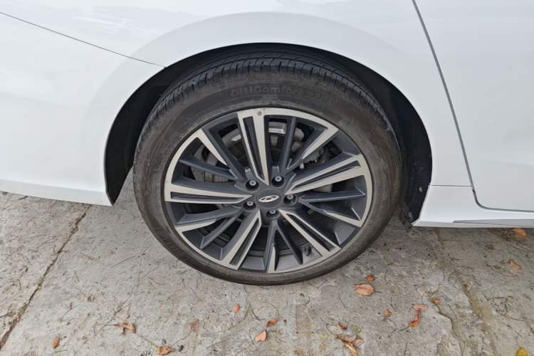 Used Chery Arrizo 8 2022 1.6T DCT Ya Right Rear Wheel Hub
