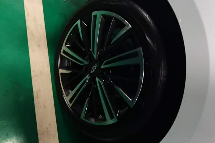 Used Chery Arrizo 8 2022 1.6T DCT Elite Right Rear Wheel Hub
