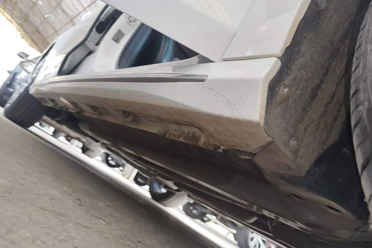 Used Chery Arrizo 8 2022 1.6T DCT Ya Right Side Sill