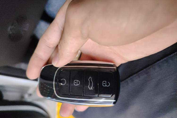 Used Chery Arrizo 8 2022 1.6T DCT Ya Vehicle Key