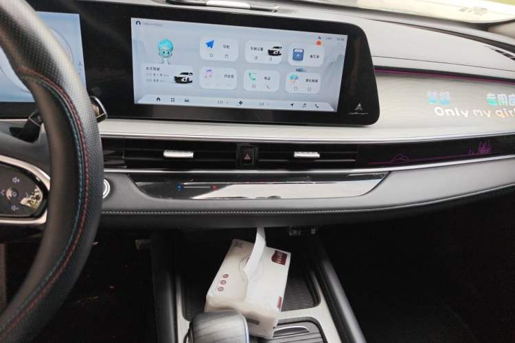 Used Chery Arrizo 8 2023 High-Performance Edition 2.0T DCT Powerfully Equipped Audio And AC Panel