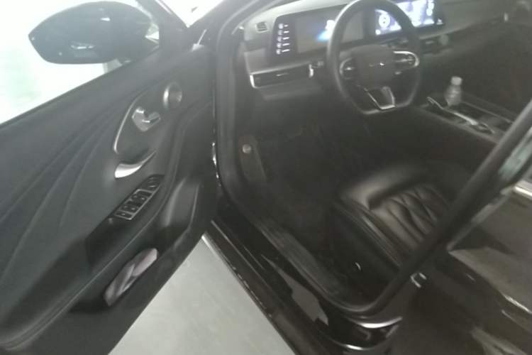 Used Chery Arrizo 8 2023 1.6T DCT Ya Driver Seat