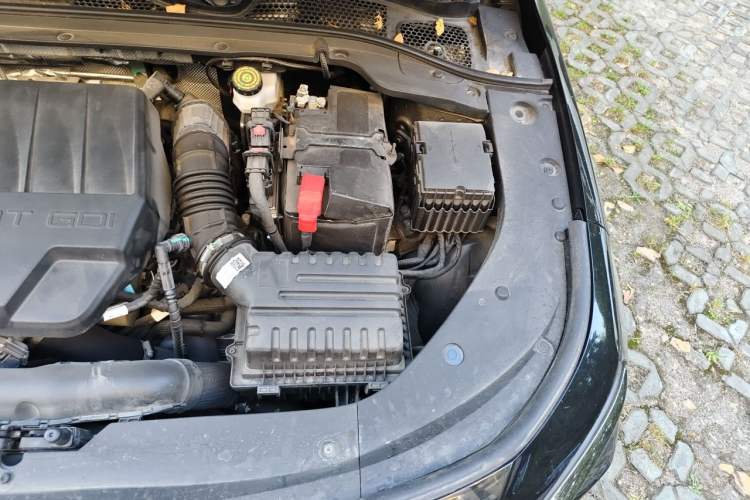 Used Chery Arrizo 8 2023 High-Performance Edition 2.0T DCT Powerfully Equipped Engine Bay Left