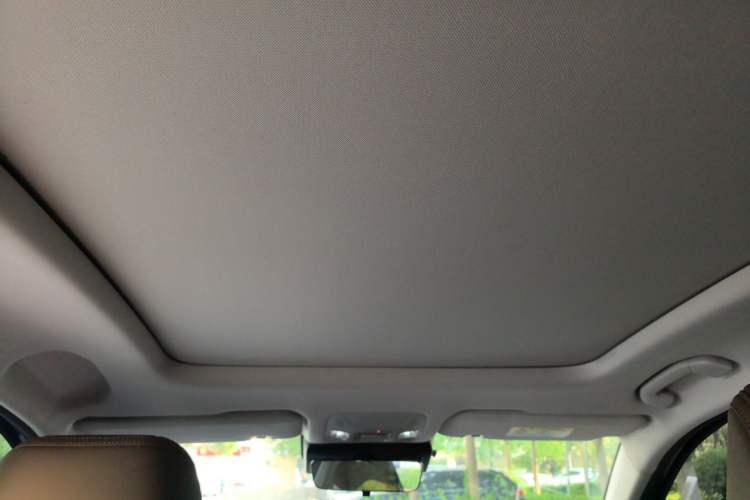 Used Chery Arrizo 8 2023 High-Performance Edition 2.0T DCT Powerfully Equipped Headliner