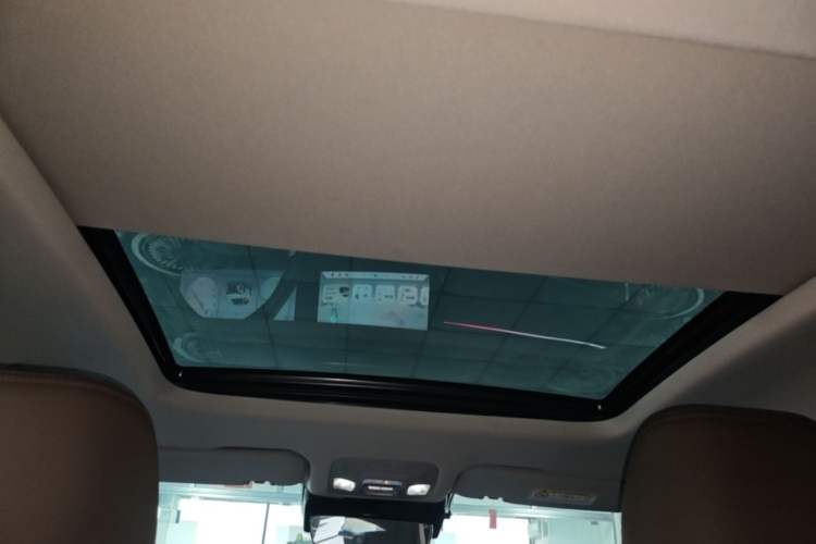 Used Chery Arrizo 8 2023 High-Performance Edition 2.0T DCT Powerfully Equipped Headliner