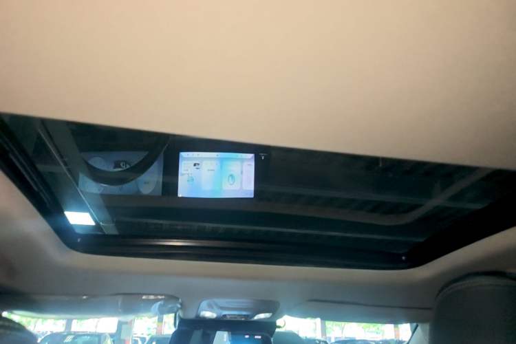 Used Chery Arrizo 8 2023 High-Performance Edition 2.0T DCT Powerfully Equipped Headliner