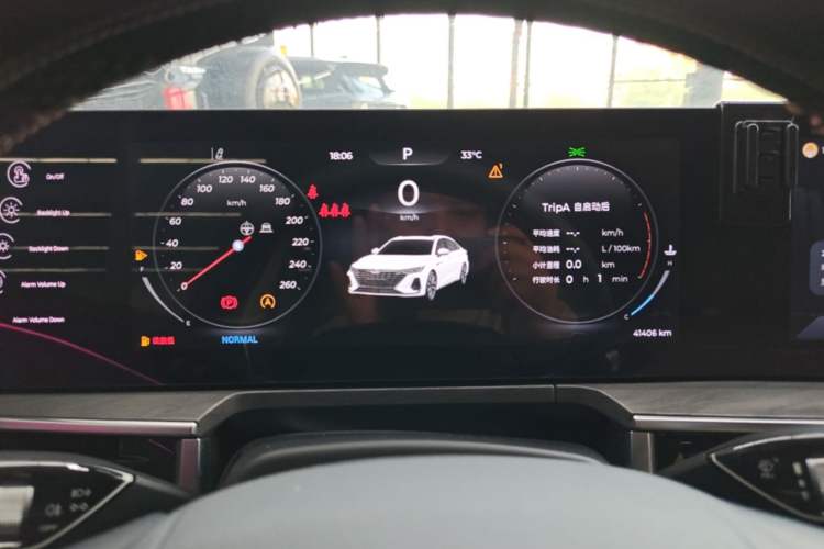 Used Chery Arrizo 8 2023 High-Performance Edition 2.0T DCT Powerfully Equipped Instrument Cluster