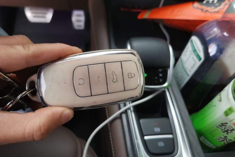 Used Chery Arrizo 8 2023 High-Performance Edition 2.0T DCT Powerfully Equipped Interior 1