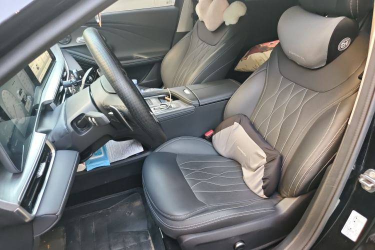 Used Chery Arrizo 8 2023 High-Performance Edition 2.0T DCT Powerfully Equipped Left Front Seat
