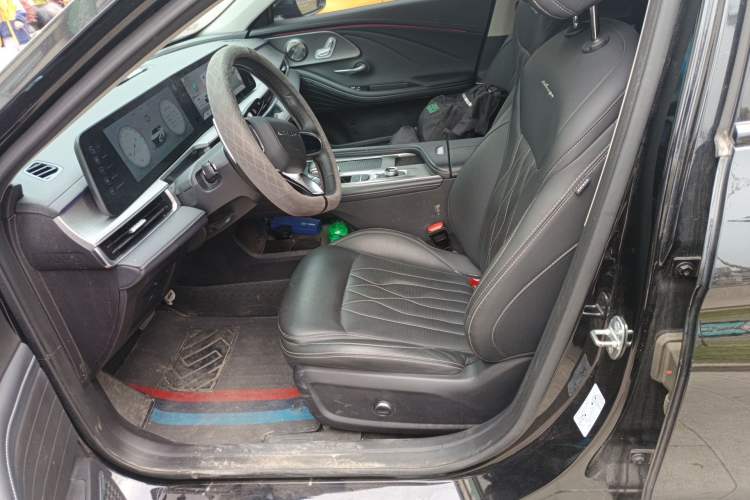 Used Chery Arrizo 8 2023 High-Performance Edition 2.0T DCT Powerfully Equipped Left Front Seat