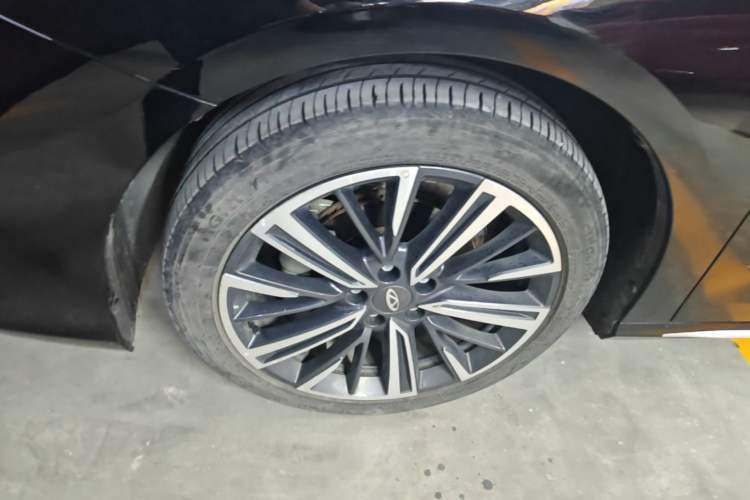Used Chery Arrizo 8 2023 1.6T DCT Ya Left Front Wheel Hub