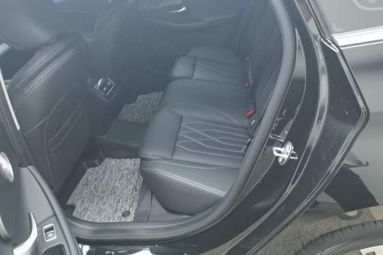 Used Chery Arrizo 8 2023 1.6T DCT Standard Left Rear Seat