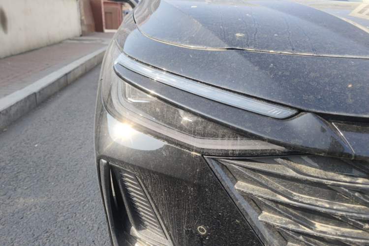 Used Chery Arrizo 8 2023 High-Performance Edition 2.0T DCT Powerfully Equipped Right Front Headlight