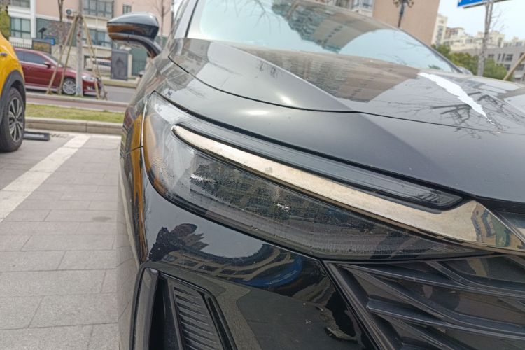 Used Chery Arrizo 8 2023 High-Performance Edition 2.0T DCT Powerfully Equipped Right Front Headlight