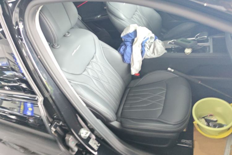 Used Chery Arrizo 8 2023 High-Performance Edition 2.0T DCT Powerfully Equipped Right Front Seat