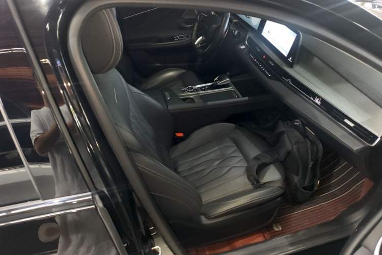 Used Chery Arrizo 8 2023 High-Performance Edition 2.0T DCT Powerfully Equipped Right Front Seat