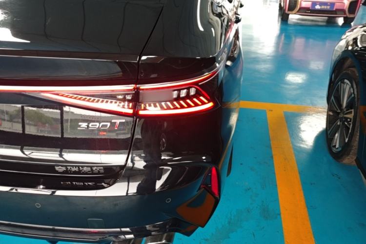Used Chery Arrizo 8 2023 High-Performance Edition 2.0T DCT Powerfully Equipped Right Rear Taillight