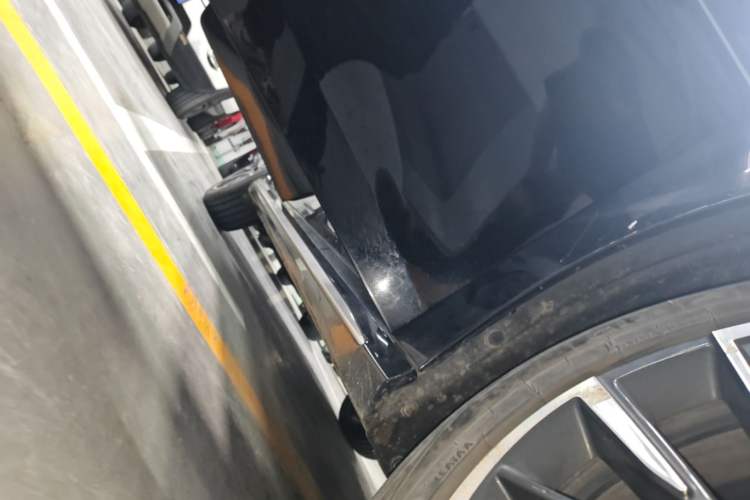 Used Chery Arrizo 8 2023 1.6T DCT Ya Right Side Sill