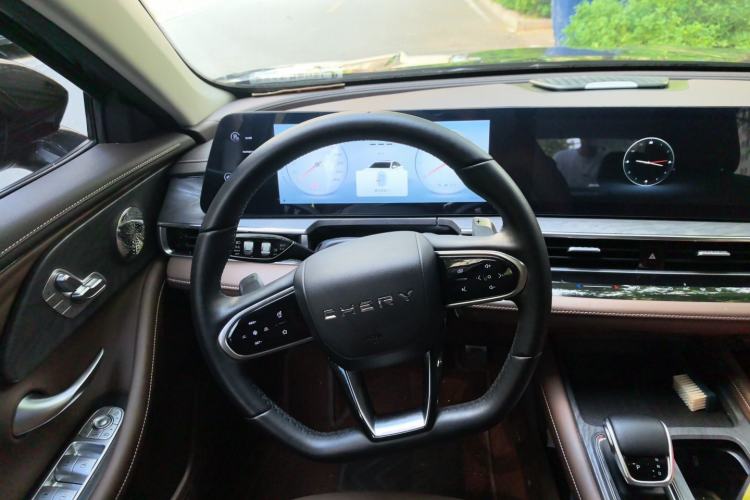 Used Chery Arrizo 8 2023 High-Performance Edition 2.0T DCT Powerfully Equipped Steering Wheel