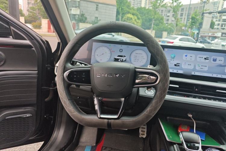 Used Chery Arrizo 8 2023 High-Performance Edition 2.0T DCT Powerfully Equipped Steering Wheel