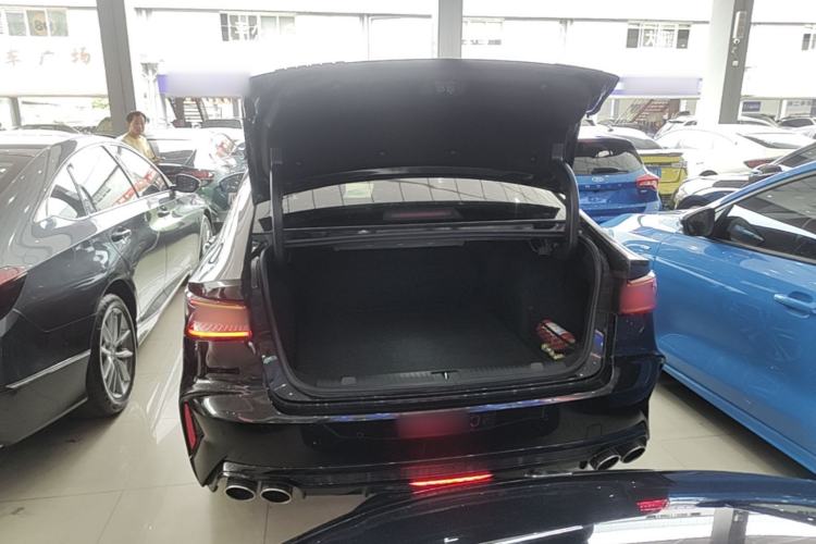 Used Chery Arrizo 8 2023 High-Performance Edition 2.0T DCT Powerfully Equipped Trunk