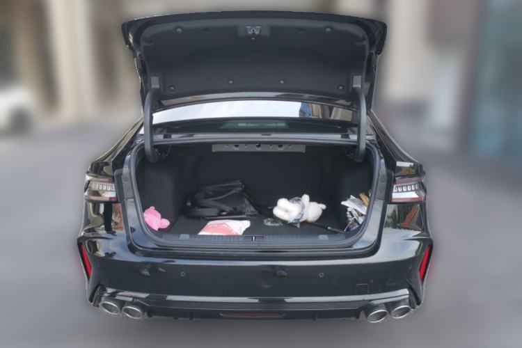 Used Chery Arrizo 8 2023 High-Performance Edition 2.0T DCT Powerfully Equipped Trunk