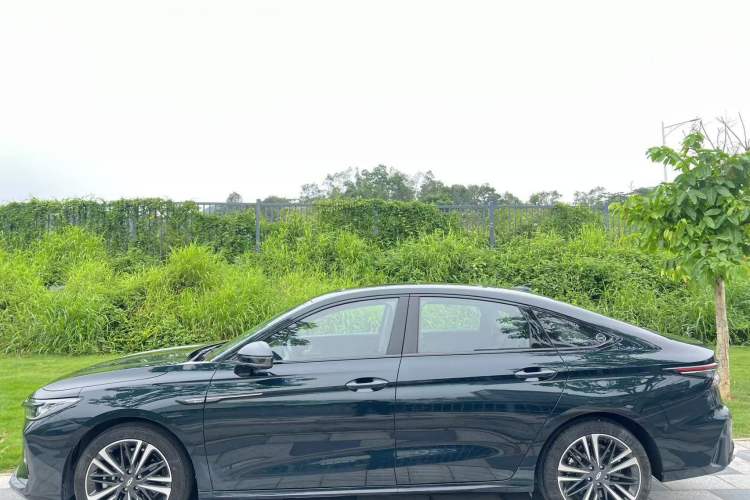 Used Chery Arrizo 8 2023 High-Performance Edition 2.0T DCT Powerfully Equipped Exterior 3