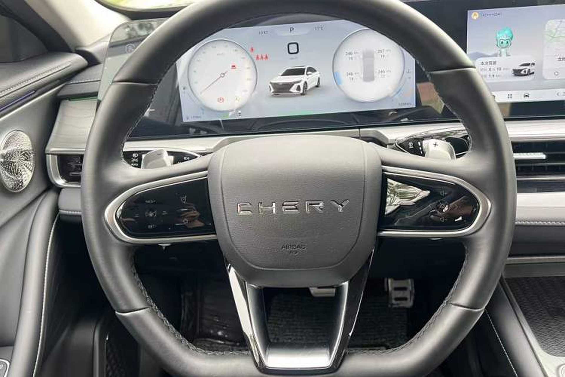 Used Chery Arrizo 8 2023 High-Performance Edition 2.0T DCT Powerfully Equipped Interior 1