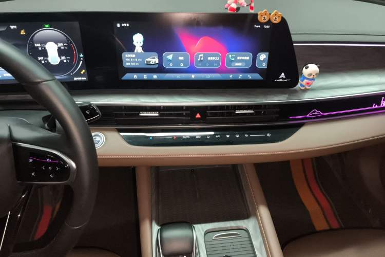 Used Chery Arrizo 8 2023 High-Performance Edition 2.0T DCT Powerfully Equipped Audio And AC Panel